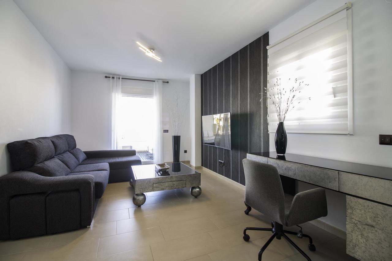 Plaza De Espana Boutique Apartment 네르하 외부 사진